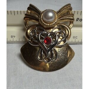 Angel Rhinestones‎ Pearl JANE 1997 AOL 1997 Vintage Bi-Metal Brooch Pin M-3298